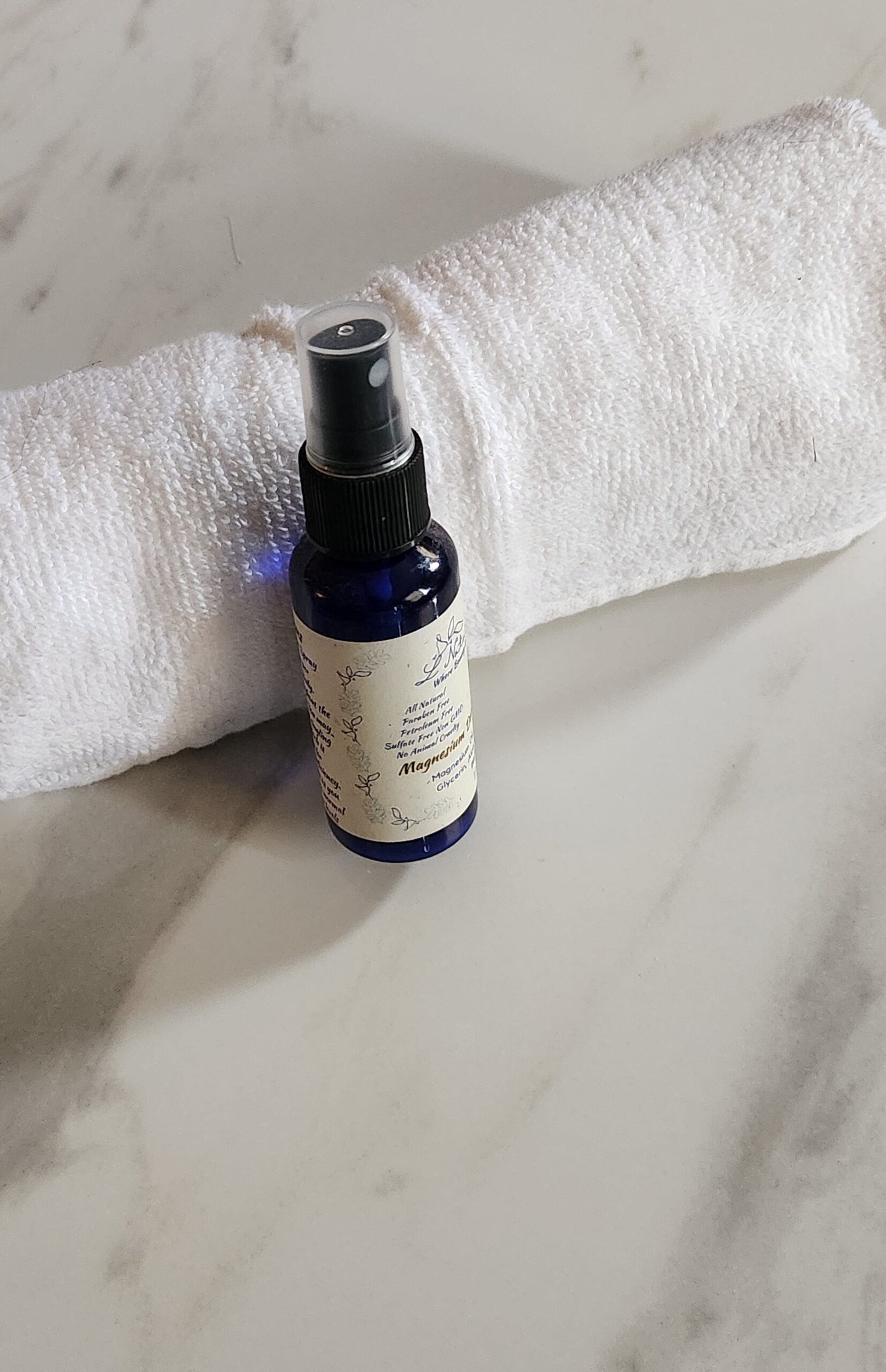 Magnesium deodorant, deodorant, magnesium, odor neutralizing, hydrating, comfortable, underarms, skin care, hygiene, organic, organic skin care, holistic, all-natural beauty and self care